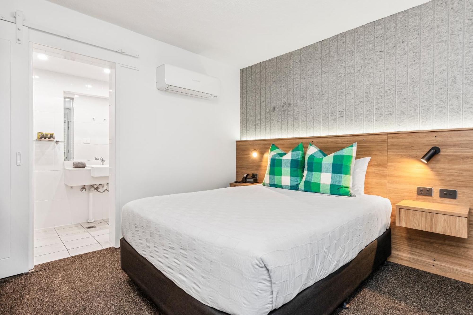 Townhouse Hotel Wagga Wagga Dış mekan fotoğraf