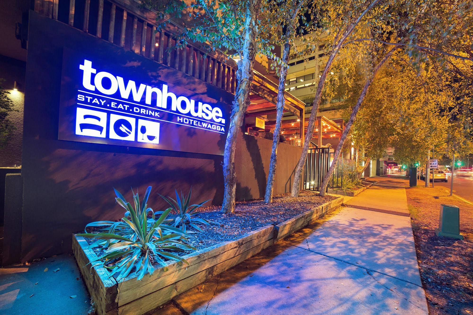 Townhouse Hotel Wagga Wagga Dış mekan fotoğraf