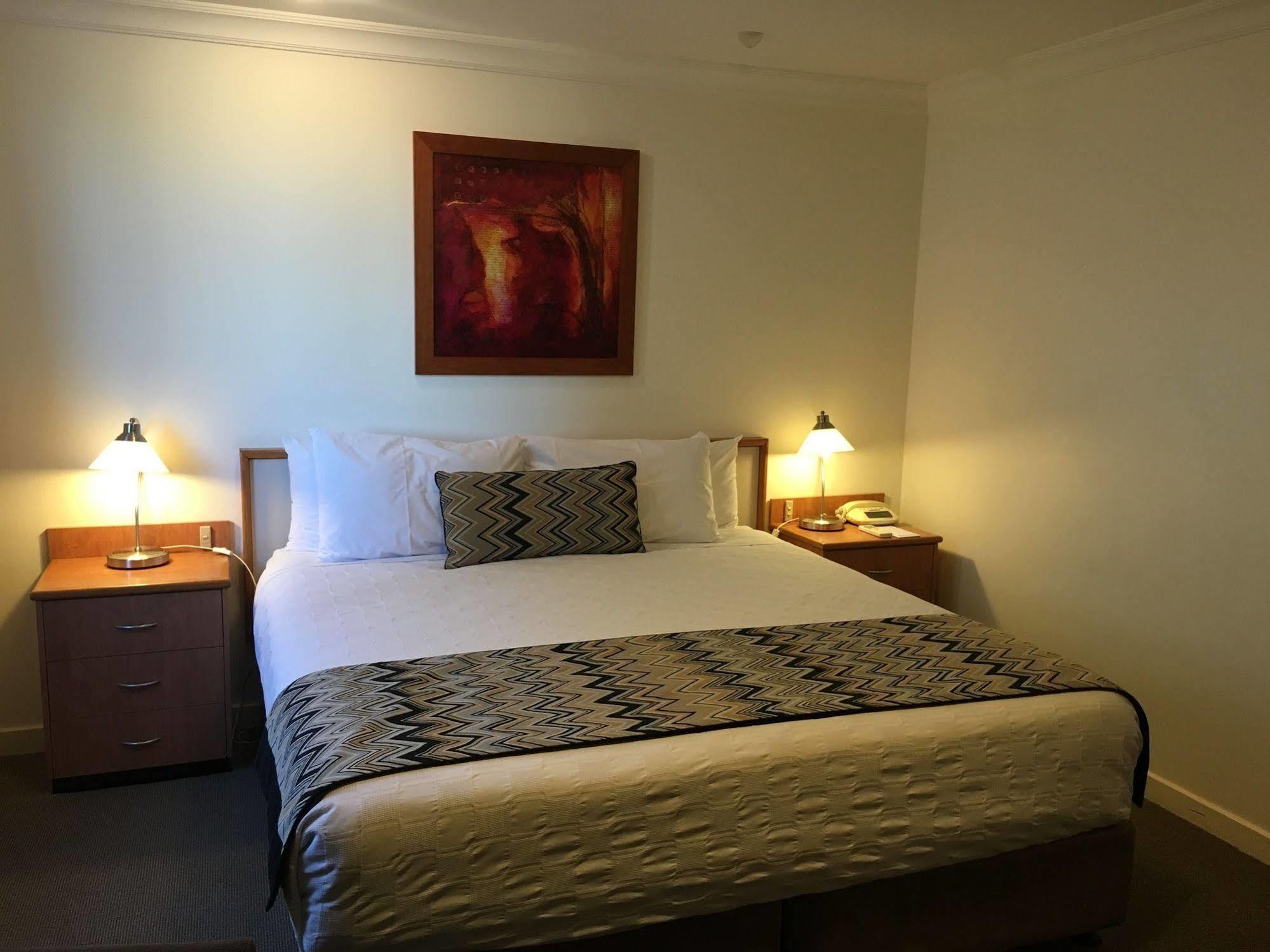 Townhouse Hotel Wagga Wagga Dış mekan fotoğraf
